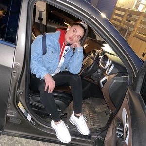 Meet your Posher, Amber